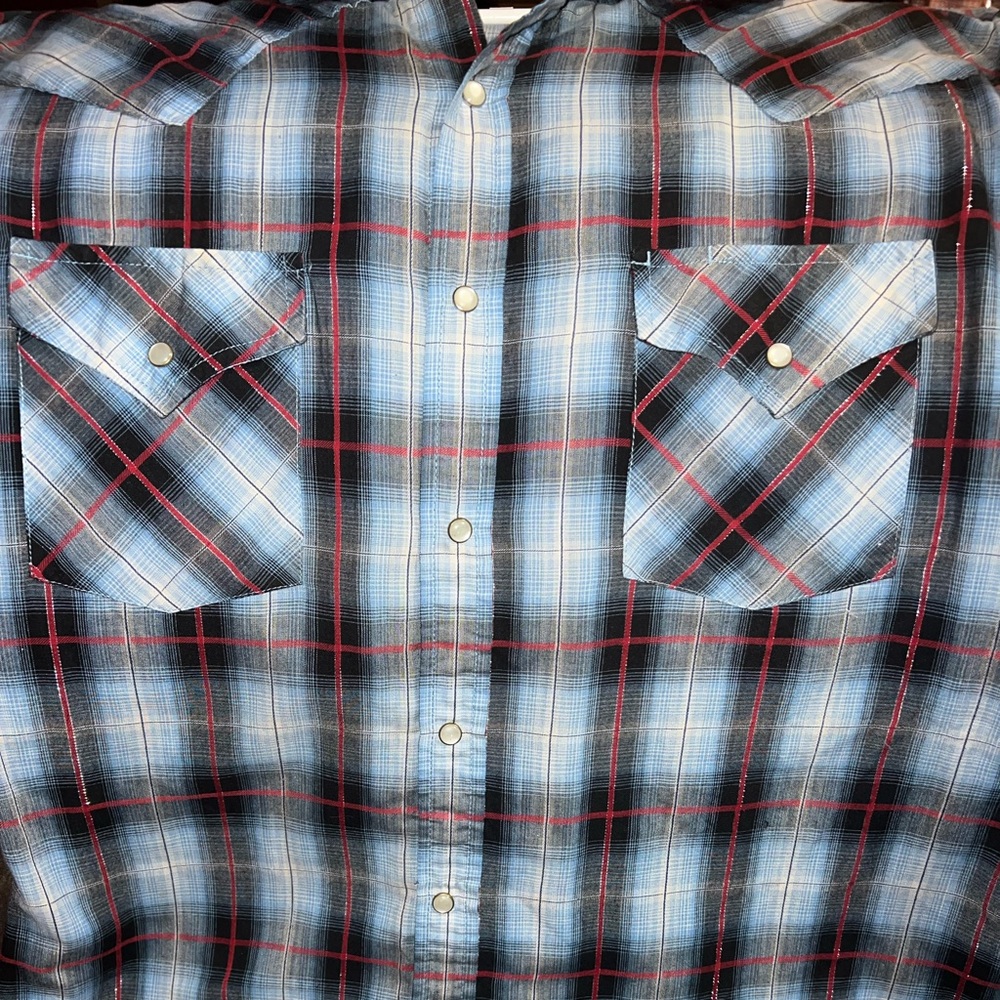 Pearl snap button down
